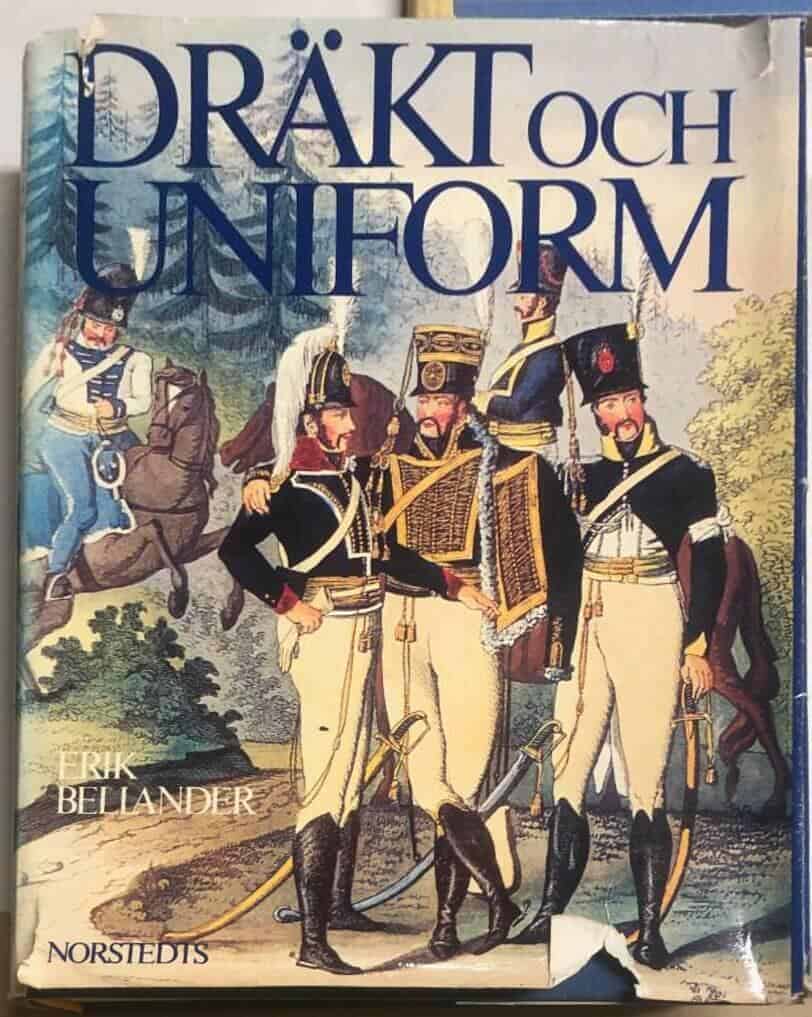 Erik Bellander : Dräkt och uniform