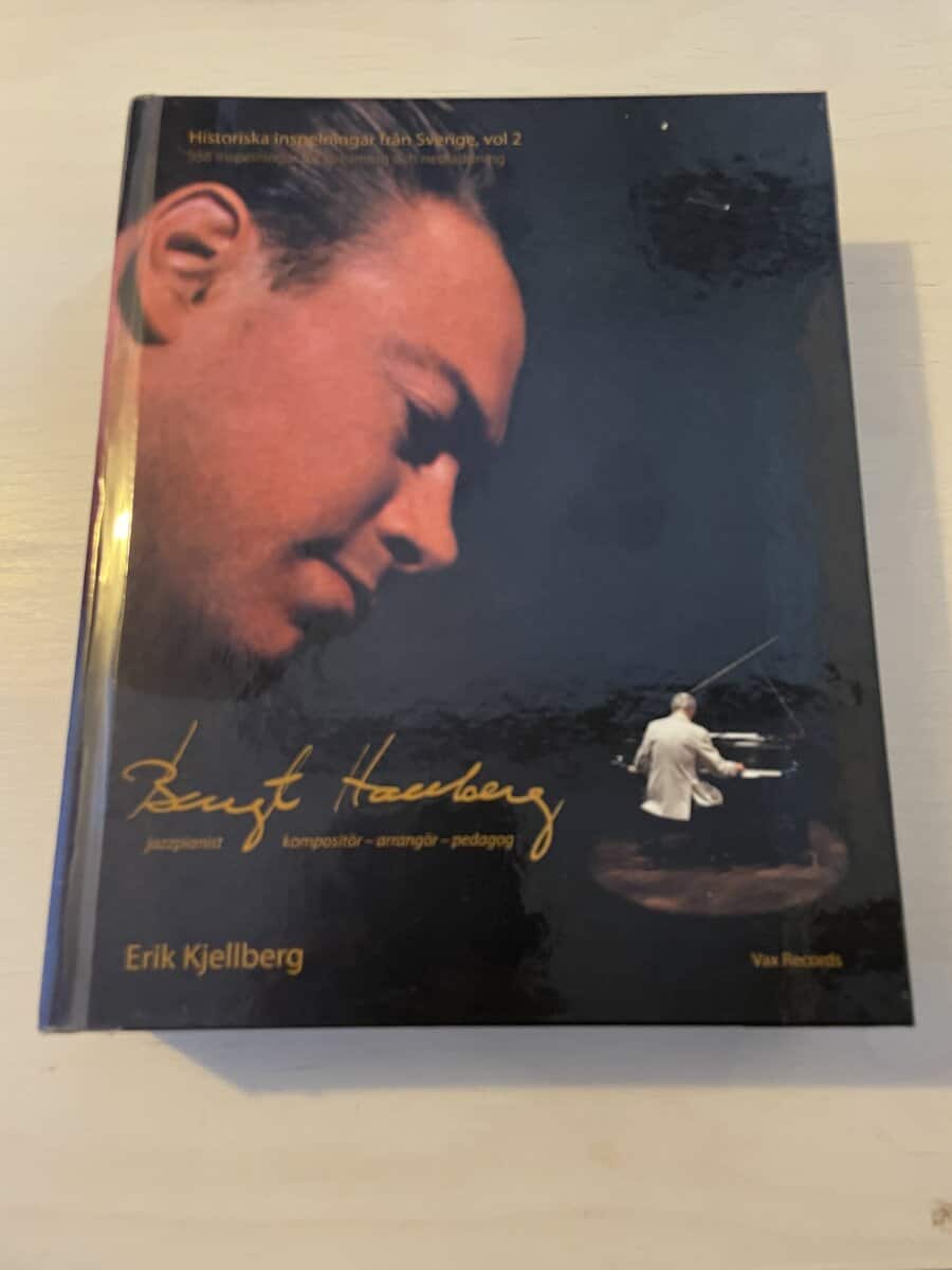 Erik Kjellberg : Bengt Hallberg