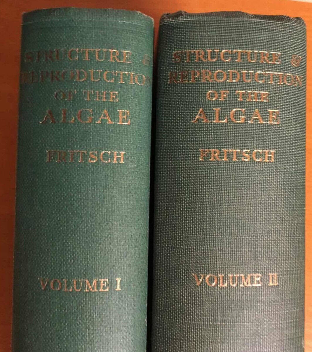 F E Fritsch : The structure and reproduction of the algae, I-II