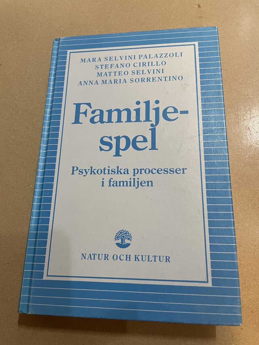 Familjespel psykotiska processer i familjen