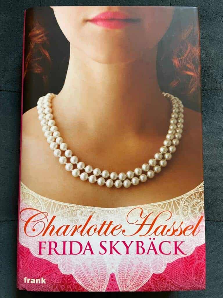 Frida Skybäck : Charlotte Hassel
