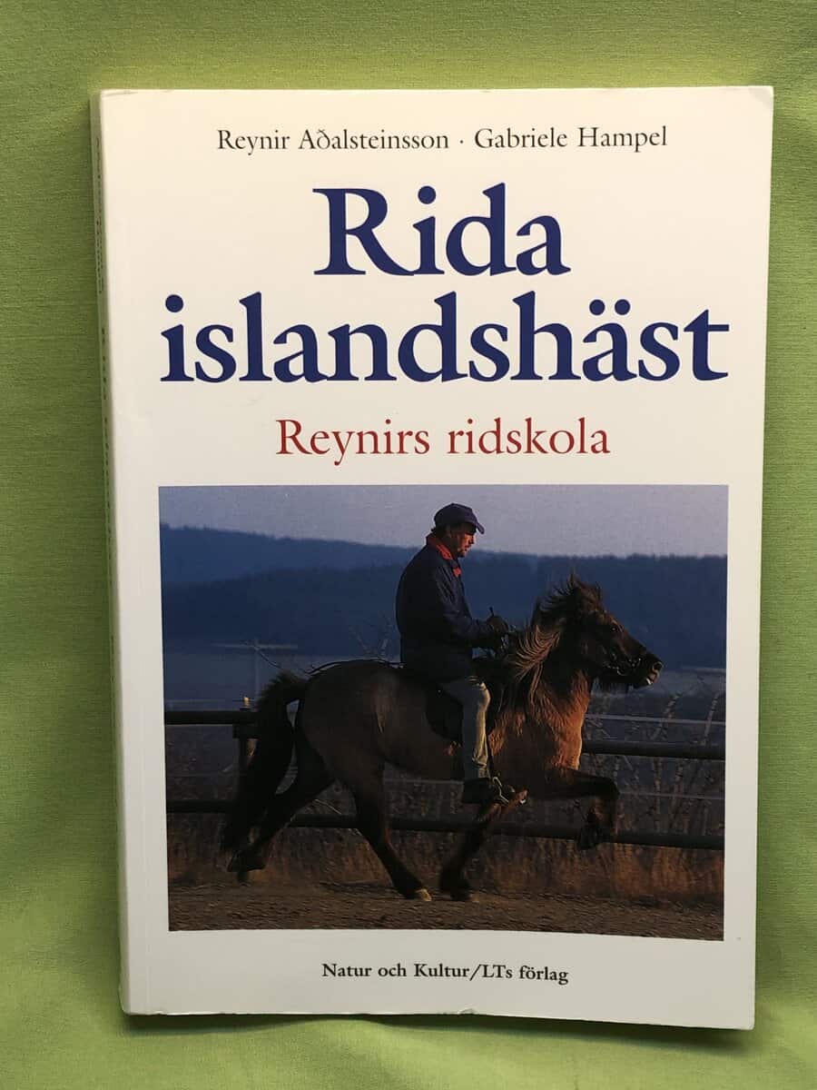 Gabriele Hampel Reynir Aðalsteinsson : Rida islandshäst