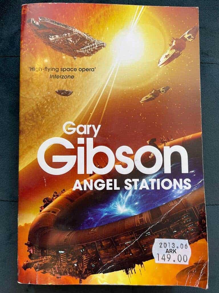 Gary Gibson : Angel stations