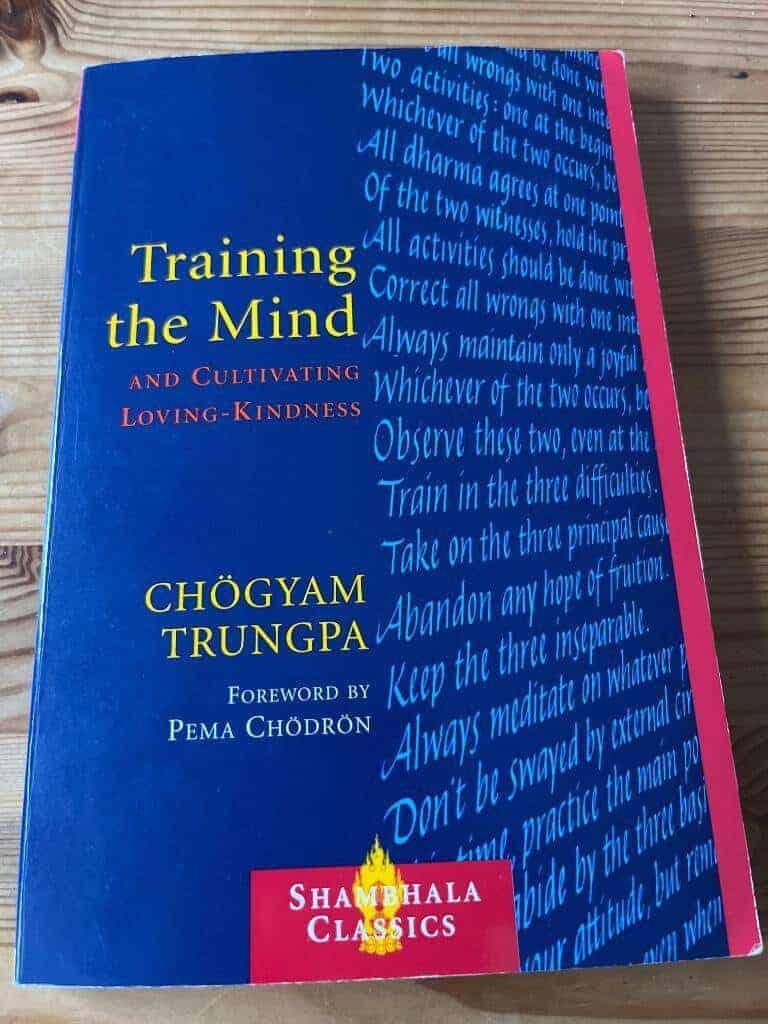 Ghögyam Trungpa : Training the mind