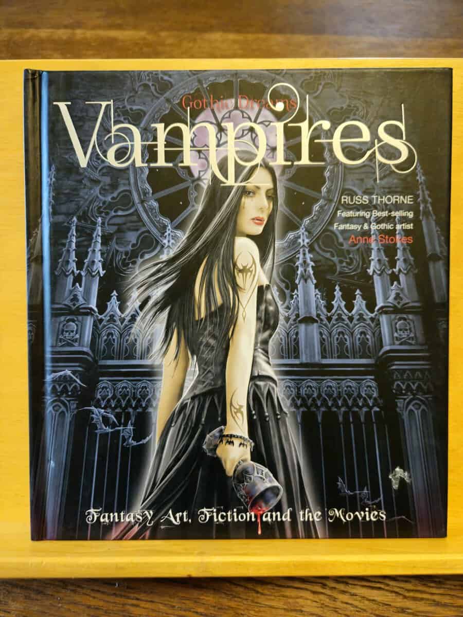 Gothic Dreams - Vampires, Fantasy Art Fiction and the Movies