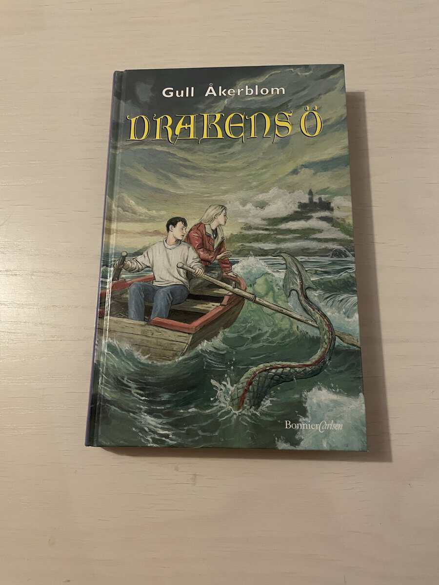Gull Åkerblom : Drakens ö