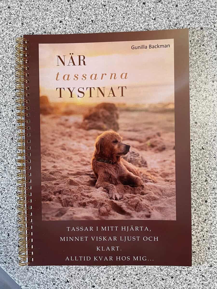 Gunilla Backman : När tassarna tystnat