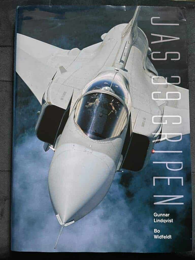 Gunnar Lindqvist ; Bo Widfeldt : JAS 39 Gripen