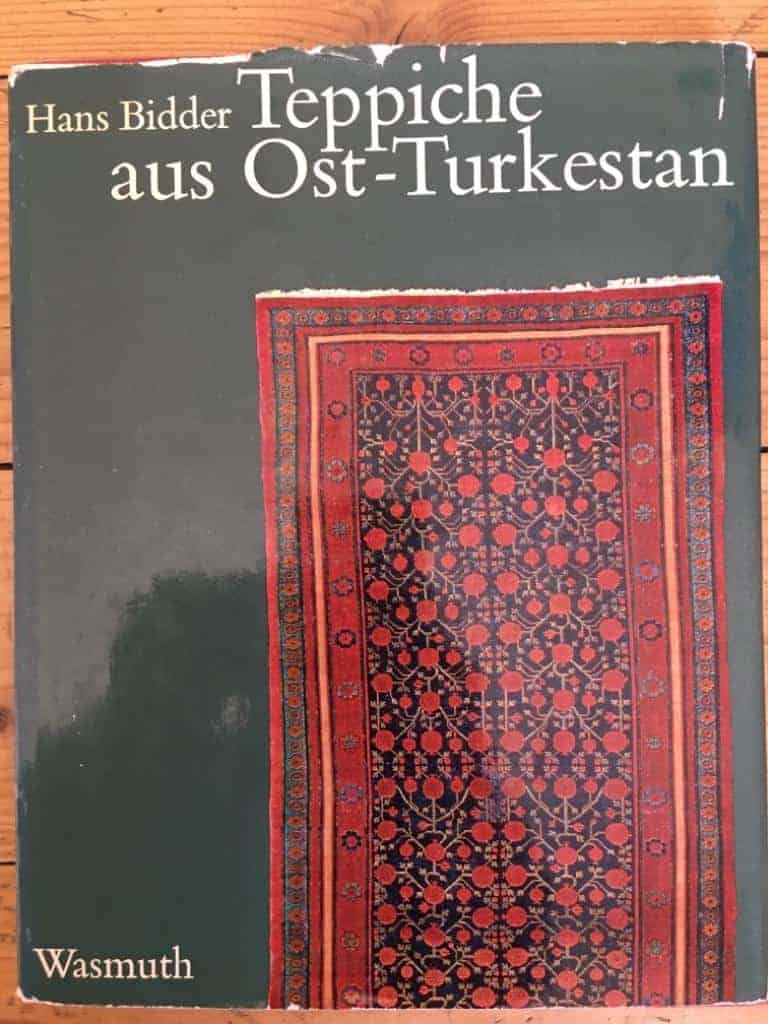 Hans Bidder : Teppiche aus Ost-Turkestan. Bekannt als Khotan-Samarkand- und Kansu-Teppiche.