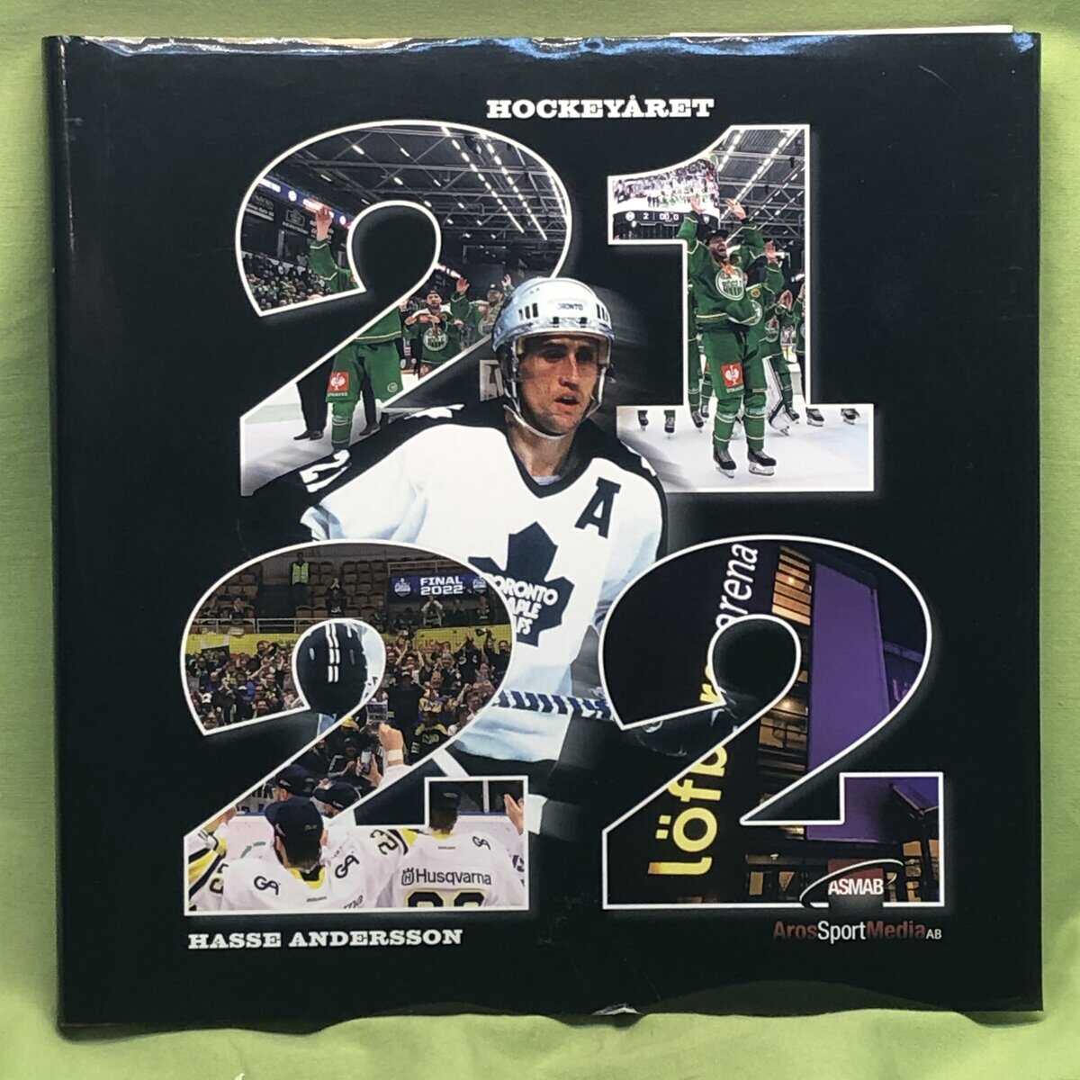 Hasse Andersson : Hockeyåret 2021/2022 (Lyxupplaga nr 429)