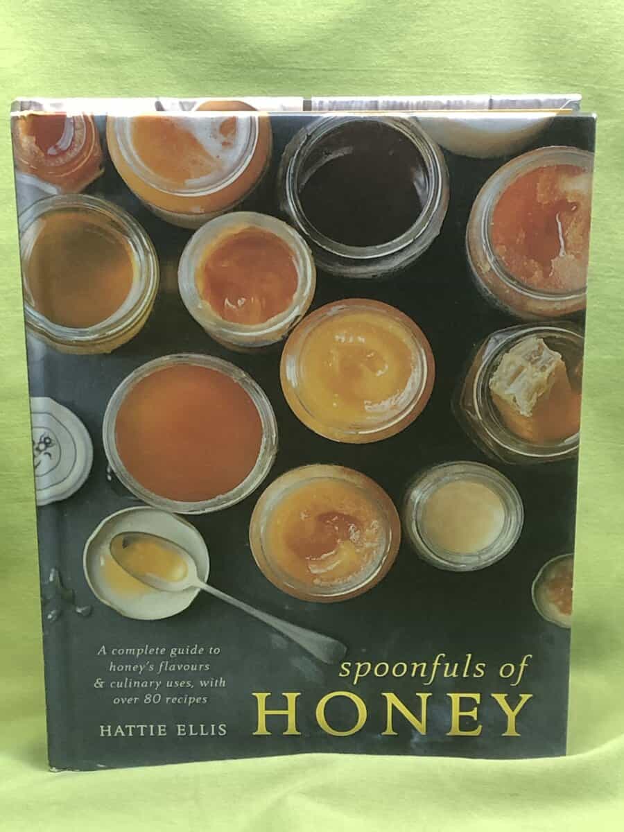 Hattie. Ellis : Spoonfuls of Honey