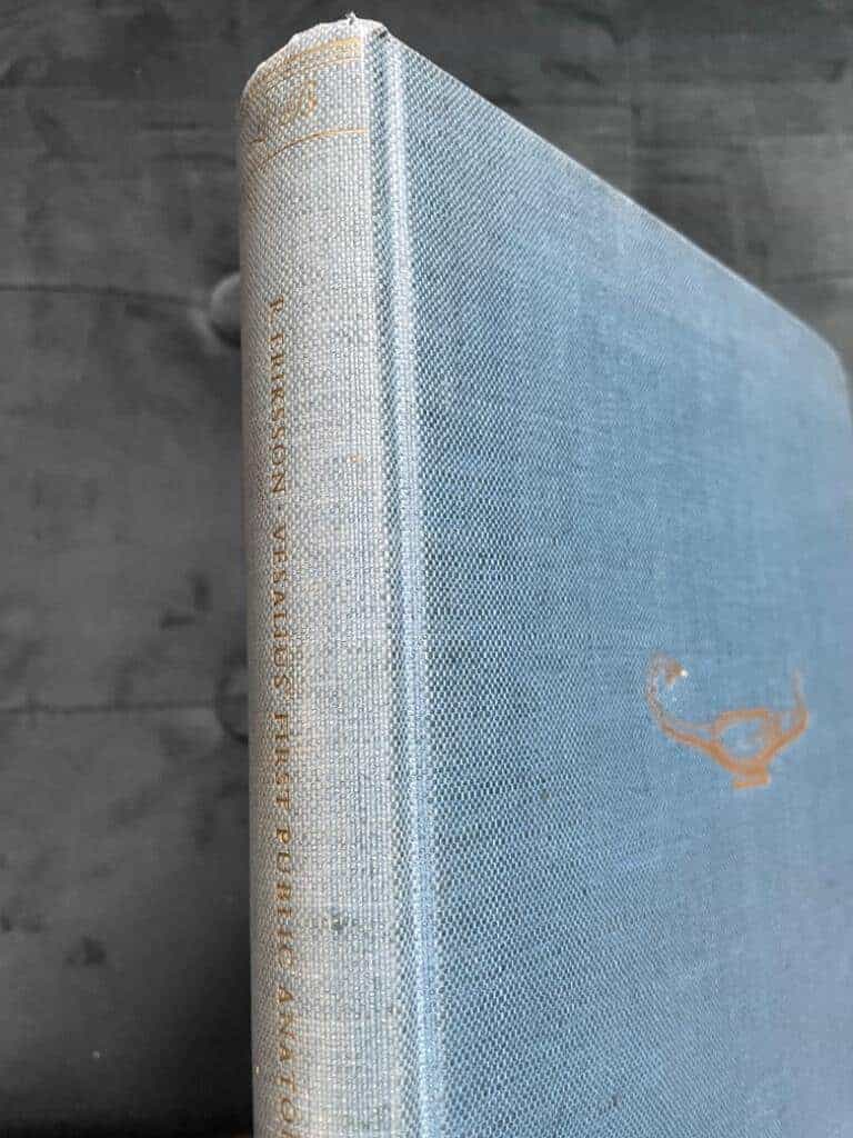 Heseler, Baldasar ; Ruben Eriksson (ed.) : Andreas Vesalius' First Public Anatomy at Bologna 1540. An eyewitness report together with his notes on Matthaeus Curtius' Lectures on Anatomia Mundi.