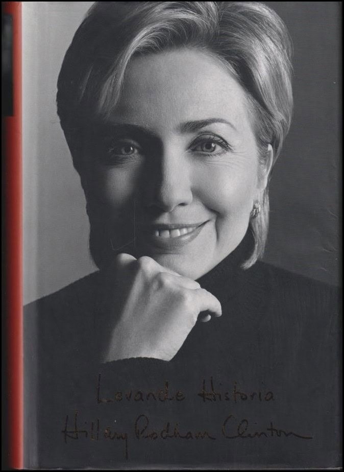 Hillary Rodham Clinton : Levande historia