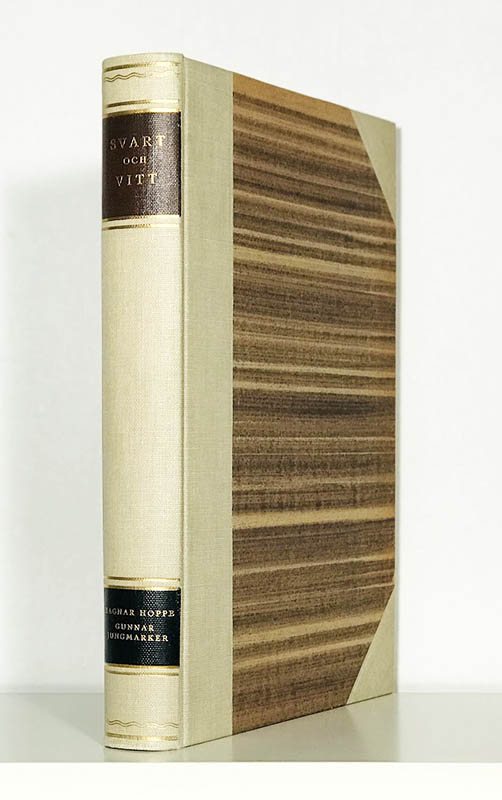 Hoppe, Ragnar (1885-1967) ; Jungmarker, Gunnar (1902-1983) : Svart och vitt. Svenska grafiker och tecknare under 1900-talet