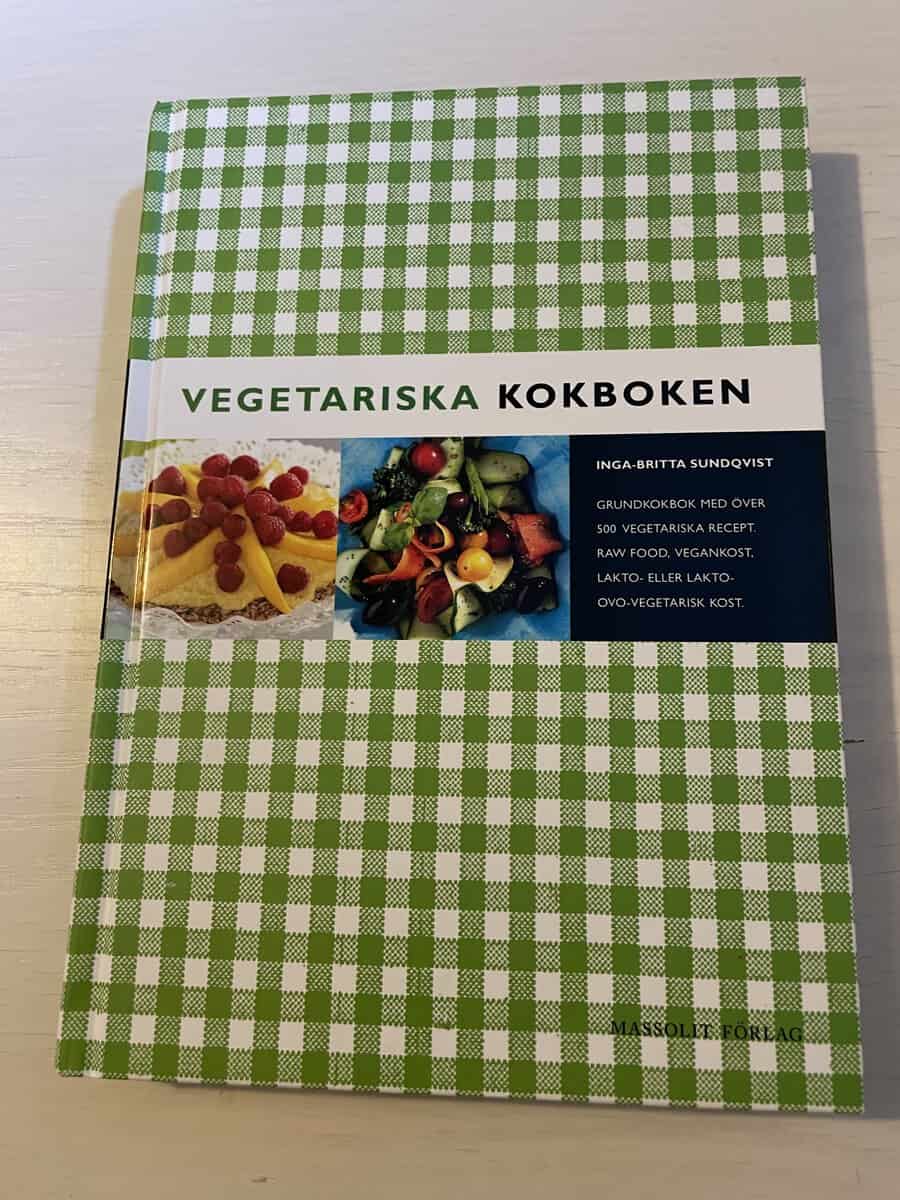 Inga-Britta Sundqvist : Vegetariska kokboken [grundkokbok med över 500 vegetariska recept