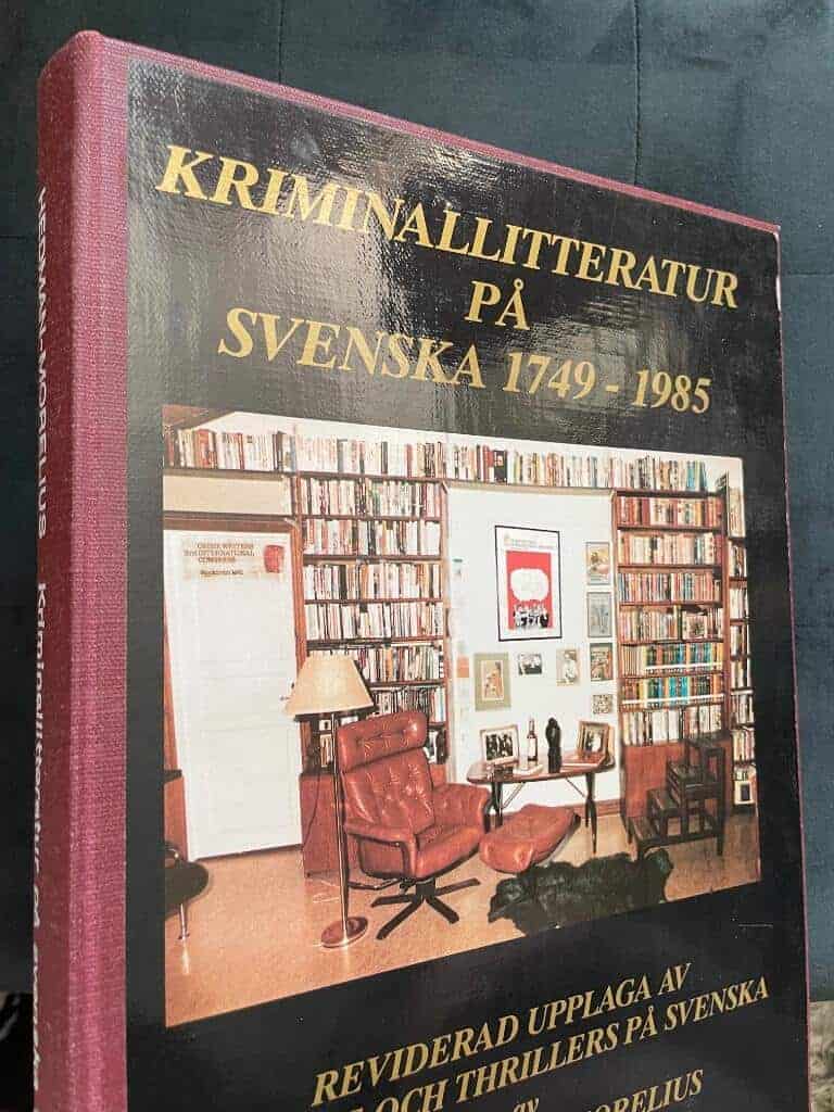 Iwan Morelius : Kriminallitteratur på svenska 1749-1985