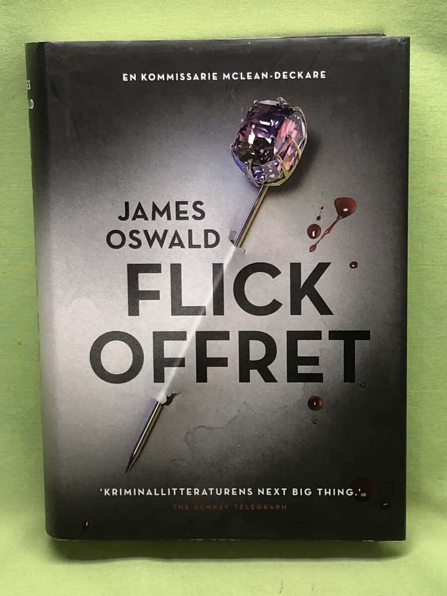 James Oswald : Flickoffret