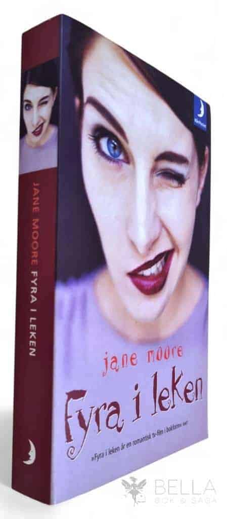 Jane Moore : Fyra i leken
