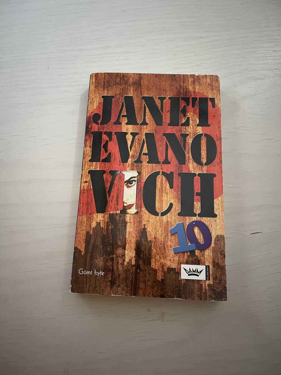 Janet Evanovich : Stephanie Plum 10 - Gömt byte
