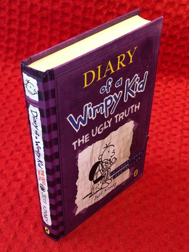 Jeff Kinney : Diary of a Wimpy Kid