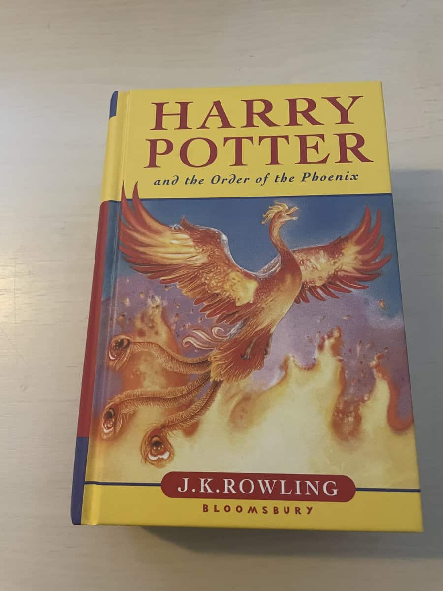 J.K. Rowling : Harry Potter and the Order of the Phoenix