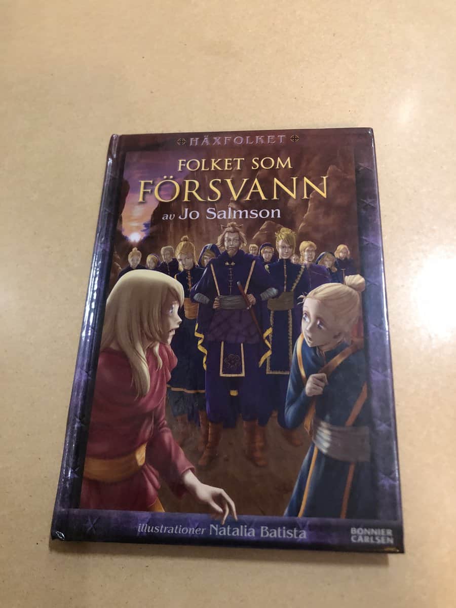 Jo Salmson : Folket som försvann - Häxfolket 4