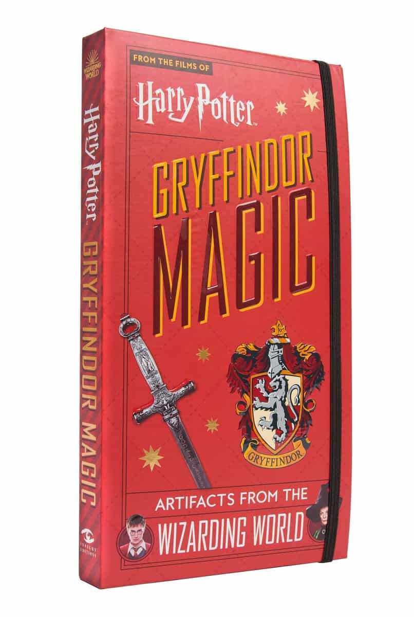 Jody Revenson : Harry Potter: Gryffindor Magic: Artifacts from the Wizarding World (Harry Potter Collectibles, Gifts for Harry Potter Fans)