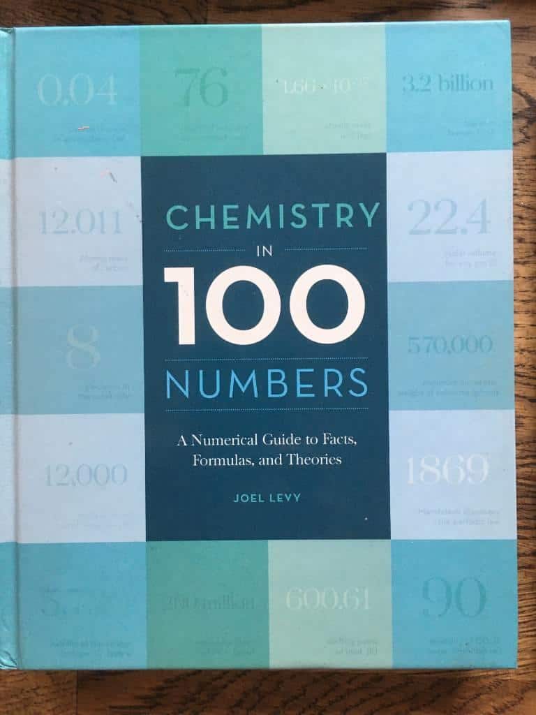 Joel Levy : Chemistry in 100 numbers - A numerical Guide to Facts, Formulas and Theories.