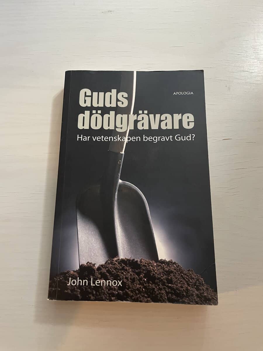 John C. Lennox : Guds dödgrävare