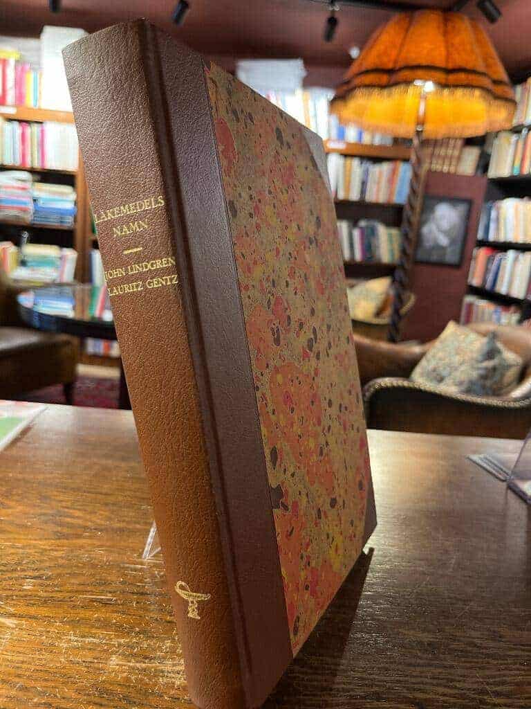 John Lindgren ; Lauritz Gentz : Läkemedelsnamn