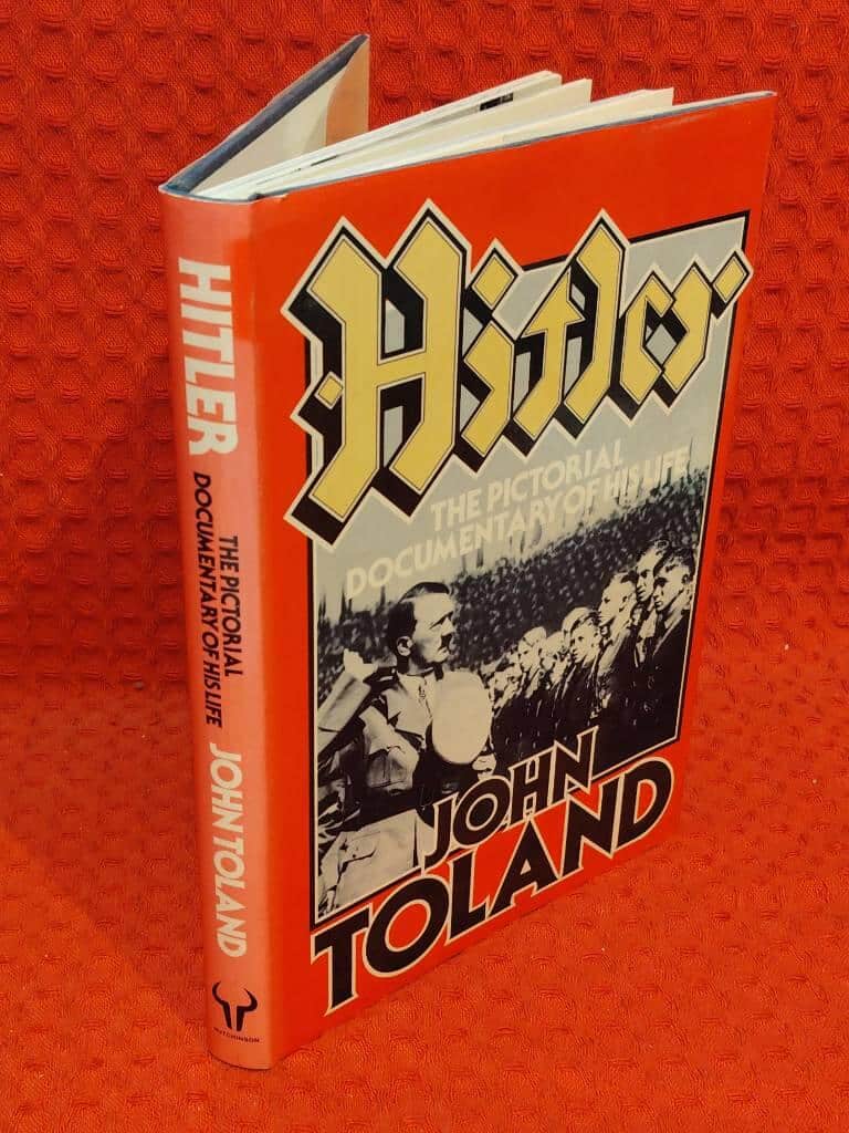 John Toland : Hitler