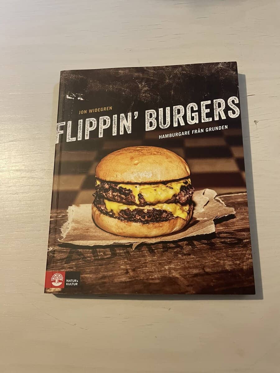Jon Widegren : Flippin' burgers