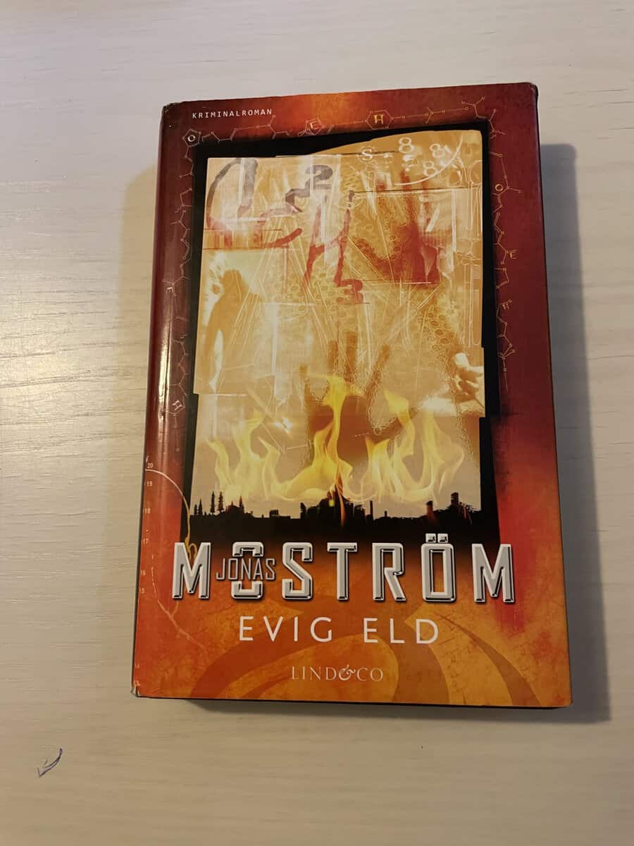 Jonas Moström : Evig eld