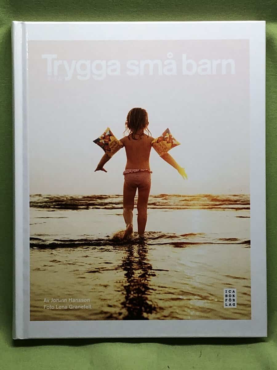 Jorunn Hansson : Trygga små barn