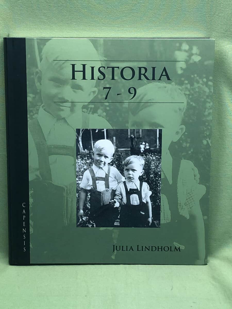 Julia Lindholm : Historia 7-9