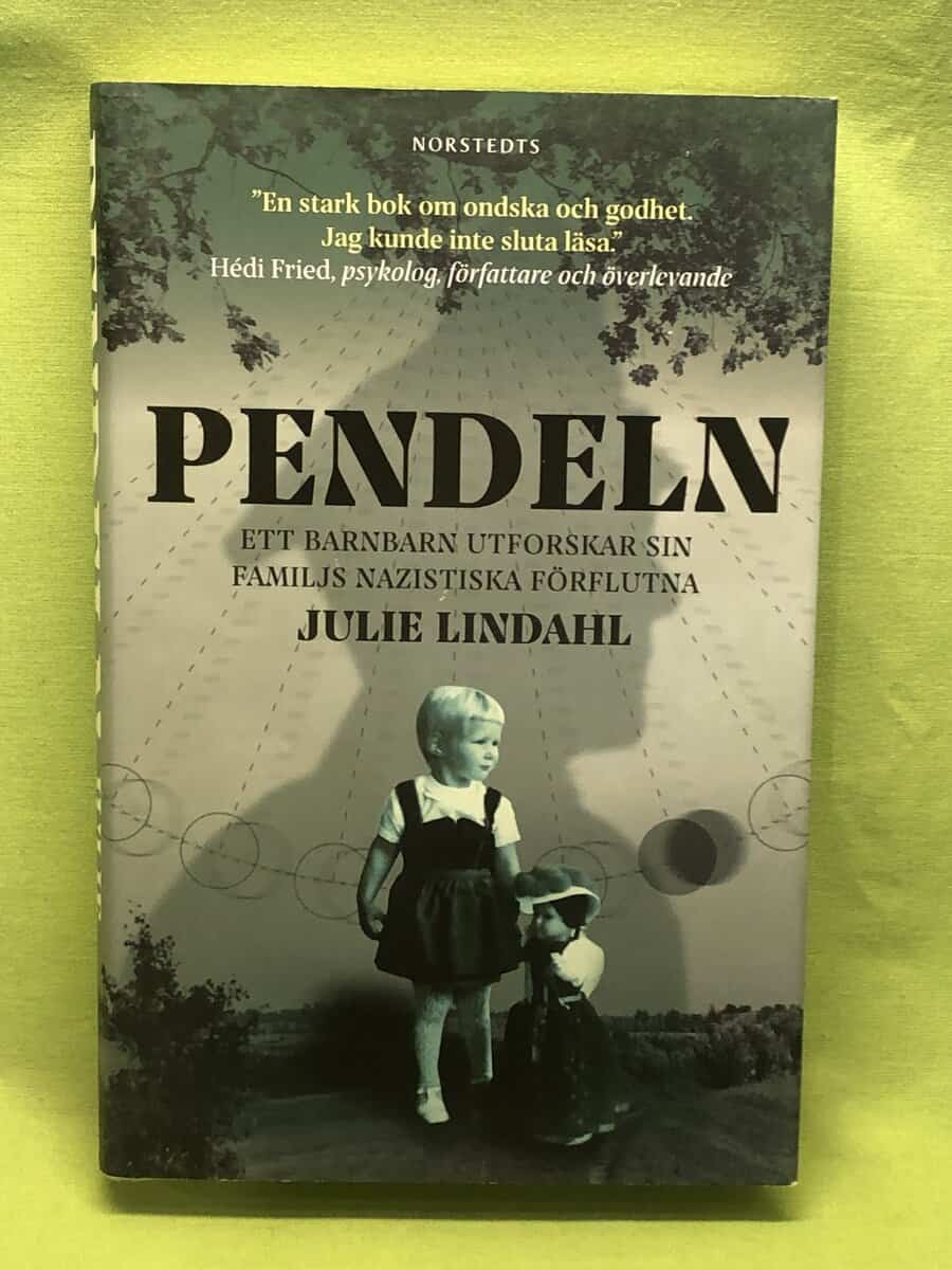 Julie Catterson Lindahl : Pendeln