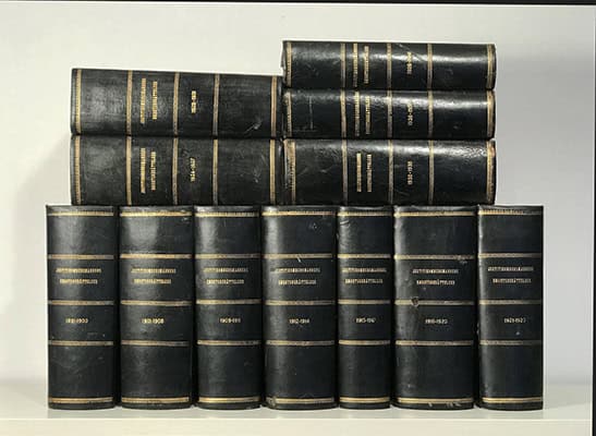 Justitieombudsmannens Embetsberättelse samt Tryckfrihetskommitterades Berättelse. 1871-1880 + 1891-1941