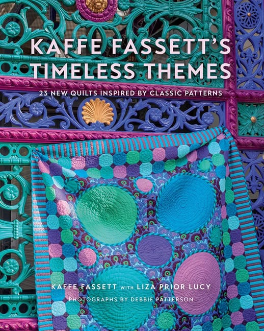 Kaffe Fassett : Kaffe Fassett's timeless themes