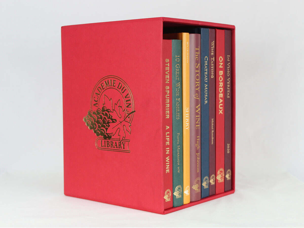 Keevil, Susan ; Spurrier, Steven ; Johnson, Hugh ; Broadbent, Michael ; Campbell, Ian Maxwell ; Orwell, George ; Graham, Randall ; Caillard, Andrew ; Howkins, Ben ; Morrison, Fiona : Cellar Edition #1