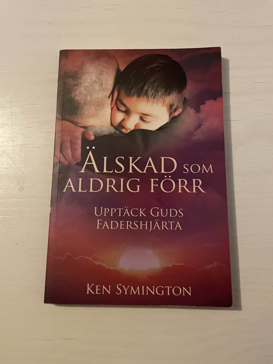 Ken Symington : Älskad som aldrig förr