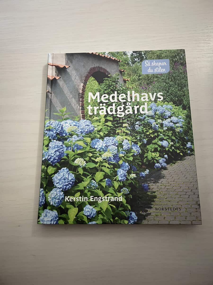 Kerstin Engstrand : Medelhavsträdgård