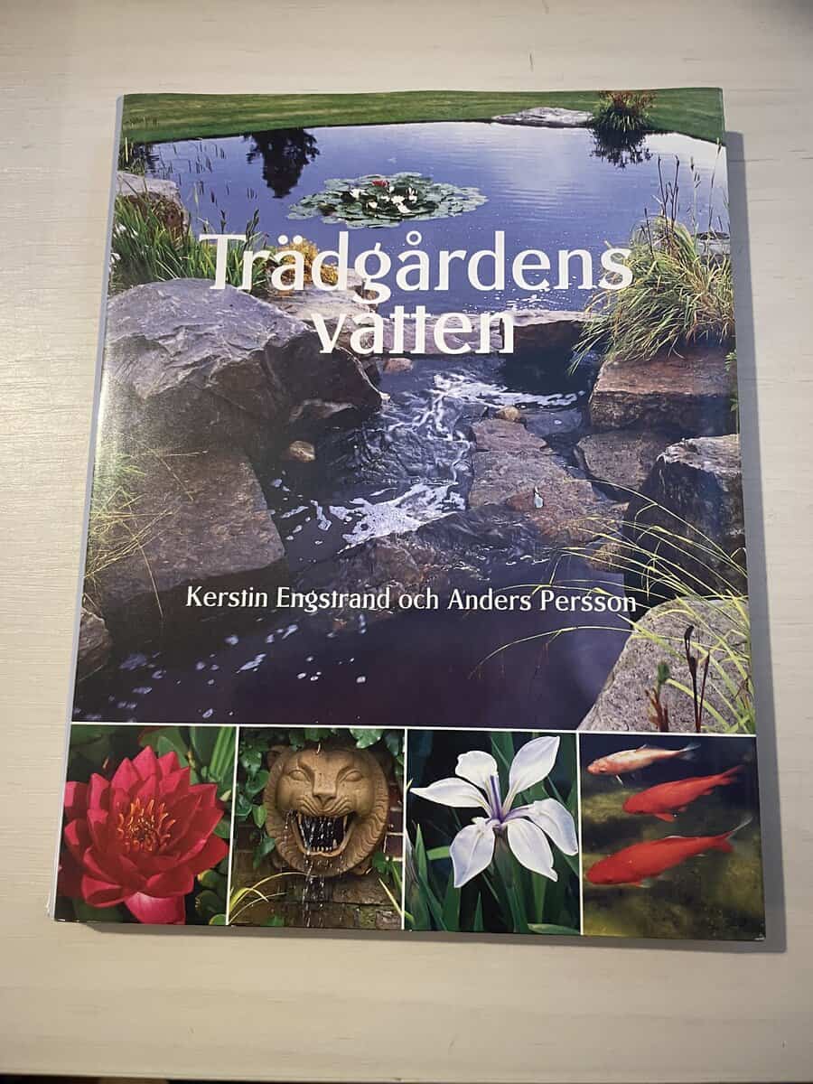 Kerstin Engstrand : Trädgårdens vatten