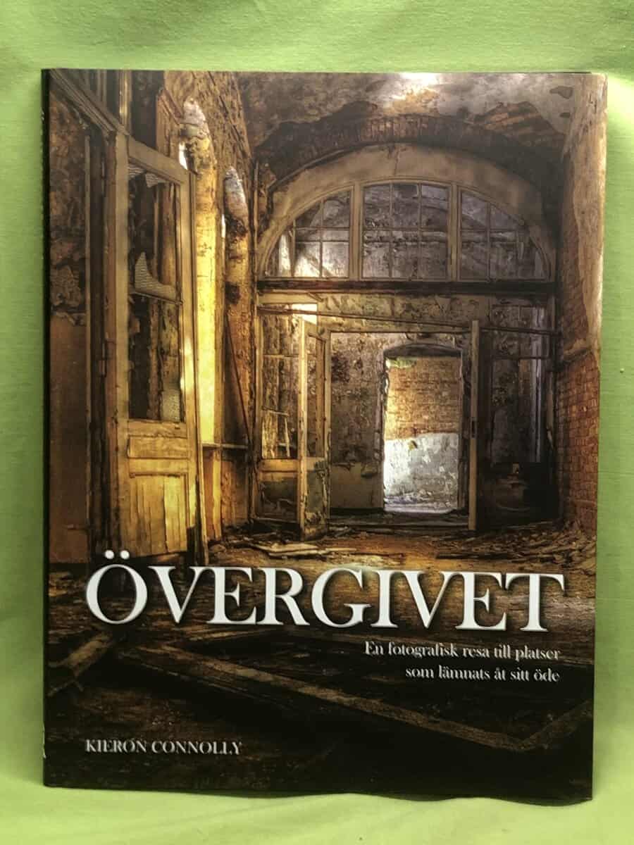 Kieron Connolly : Övergivet