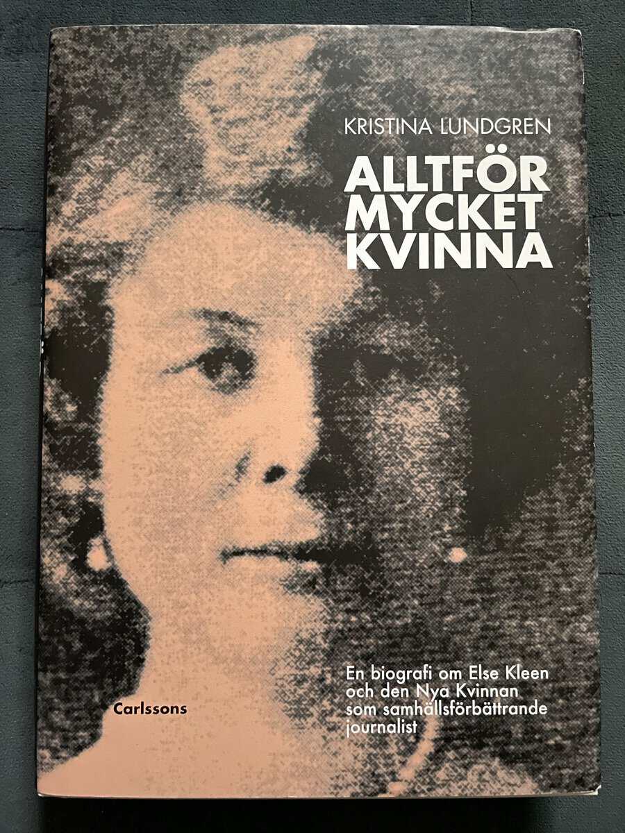 Kristina Lundgren : Alltför mycket kvinna