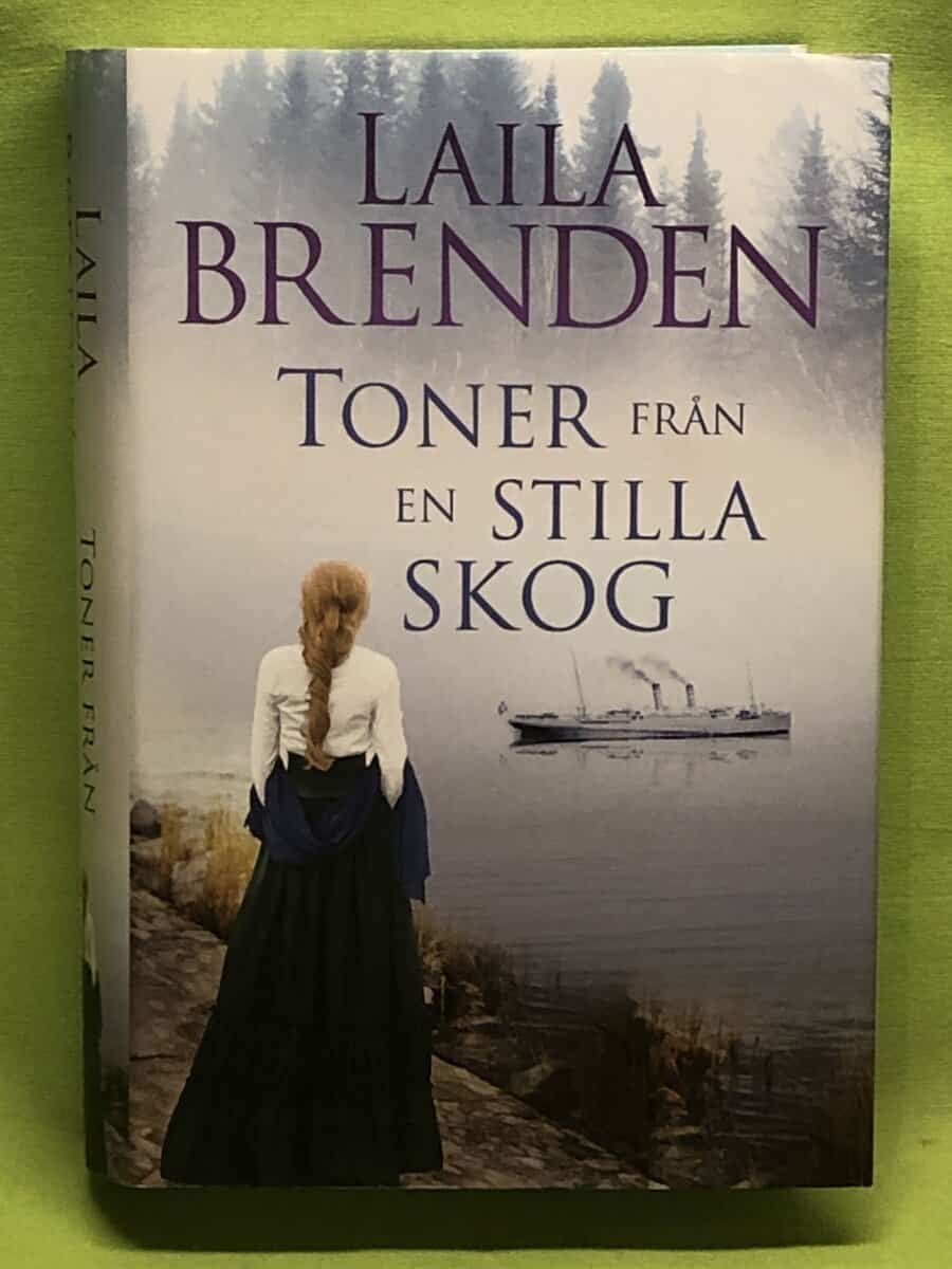 Laila Brenden : Toner från en stilla skog
