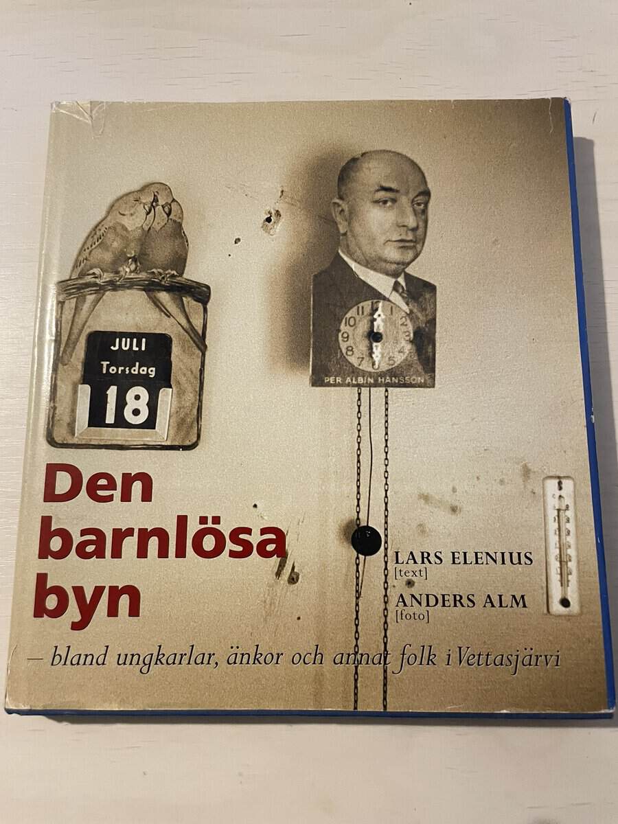 Lars Elenius : Den barnlösa byn
