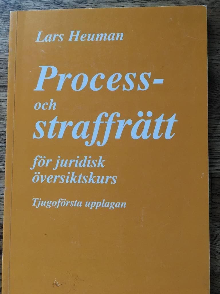 Lars Heuman : Process- och straffrätt för juridisk översiktskurs