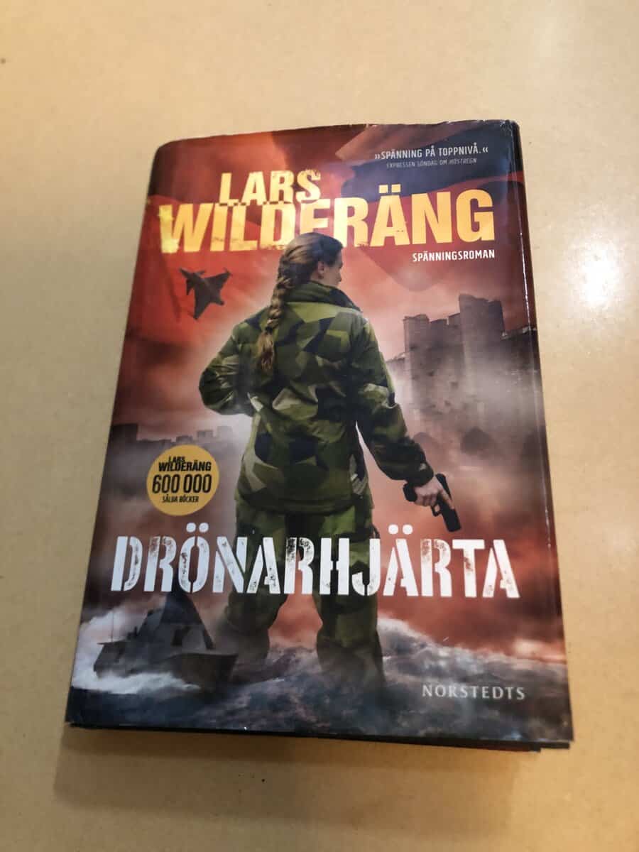 Lars Wilderäng : Drönarhjärta