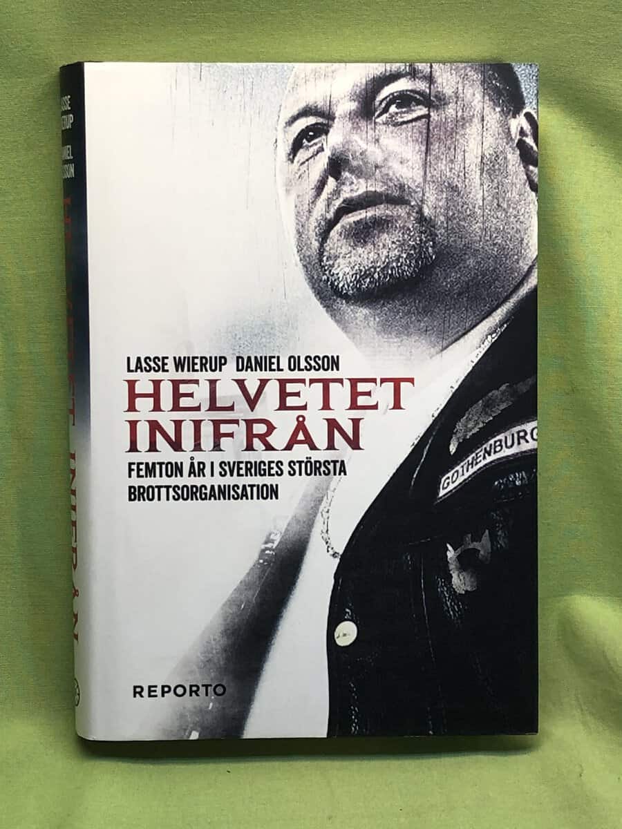 Lasse Wierup : Helvetet inifrån