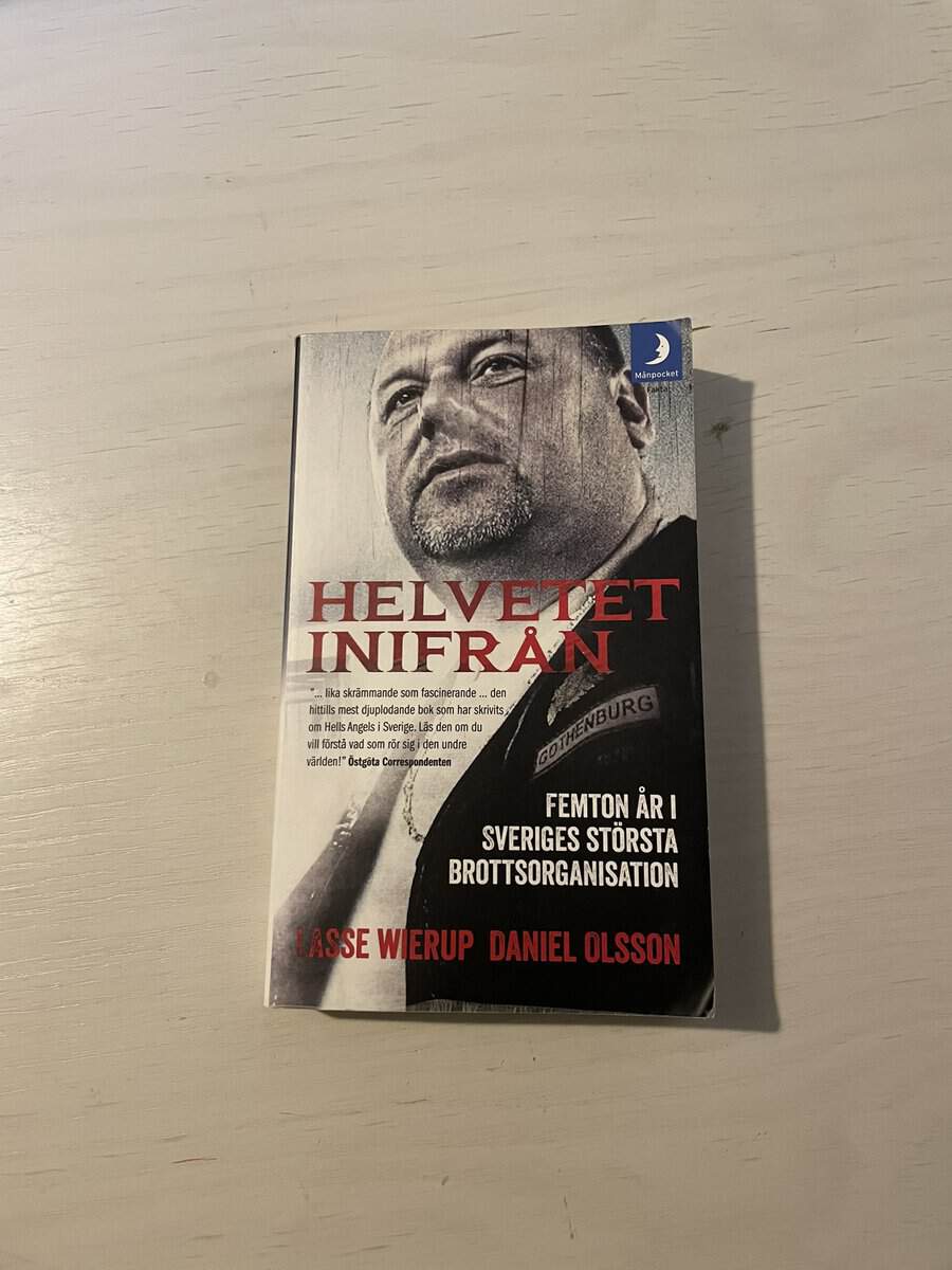 Lasse Wierup : Helvetet inifrån